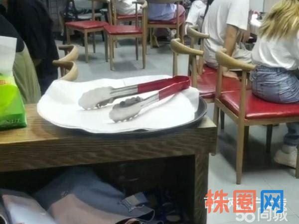 急转!株洲市株洲腾龙大酒店停车场109平八月烧肉