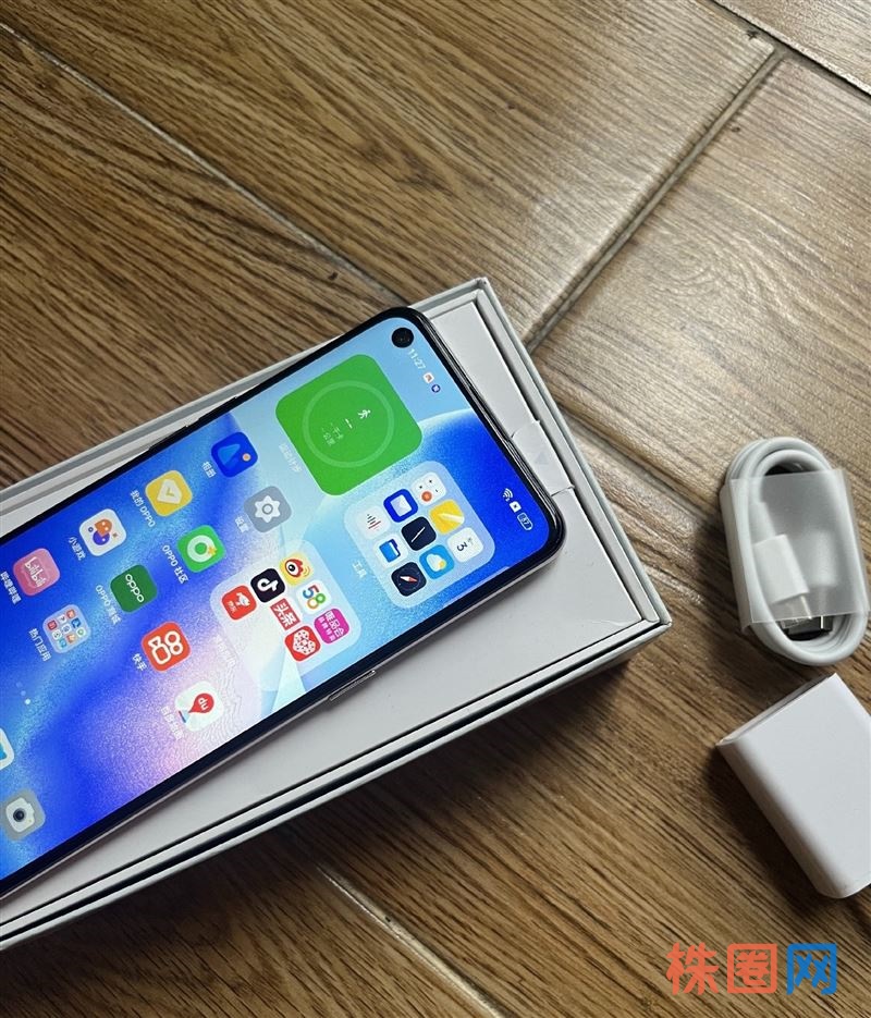 95新原装OPPO Reno5 12+256G 5G自用一手无拆修!超大存储,骁龙765G流畅不卡,