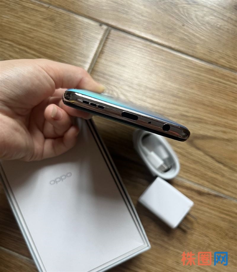 95新原装OPPO Reno5 12+256G 5G自用一手无拆修!超大存储,骁龙765G流畅不卡,