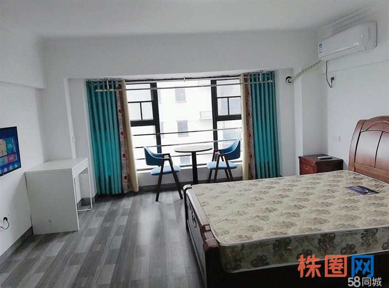 未来城(天元) 1室1厅1卫  自己家房子，免中介费；租一年，免物业费