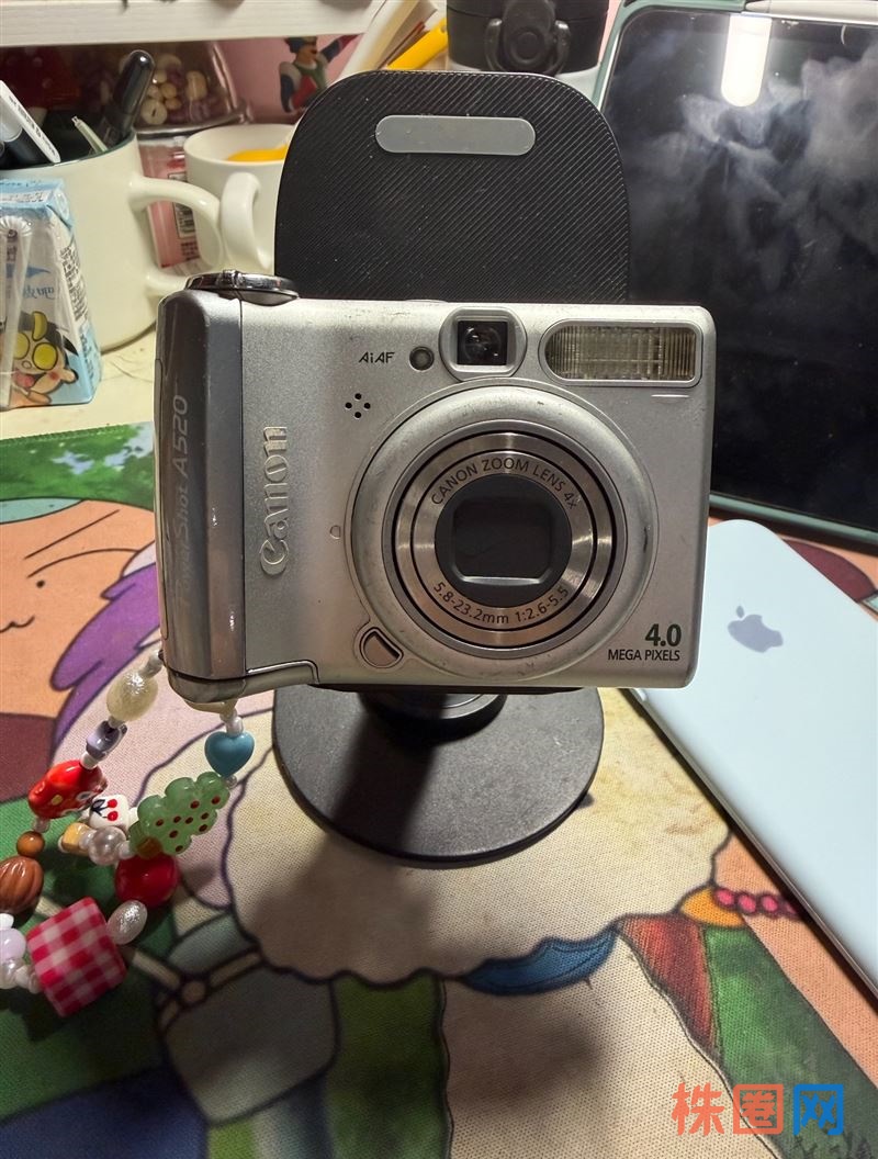 佳能a520!!个人卖家! 佳能PowerShot A520数码相机,400万像素,4倍光学变焦。机